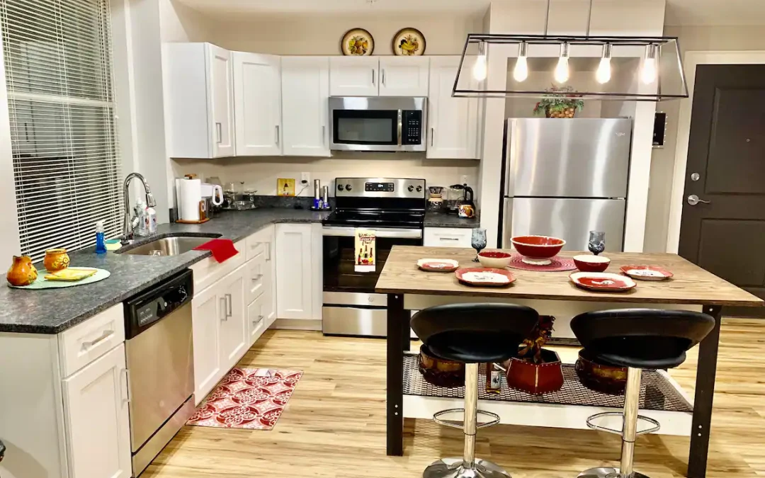 Spacious Modern Loft, King Bed… Amazing City View