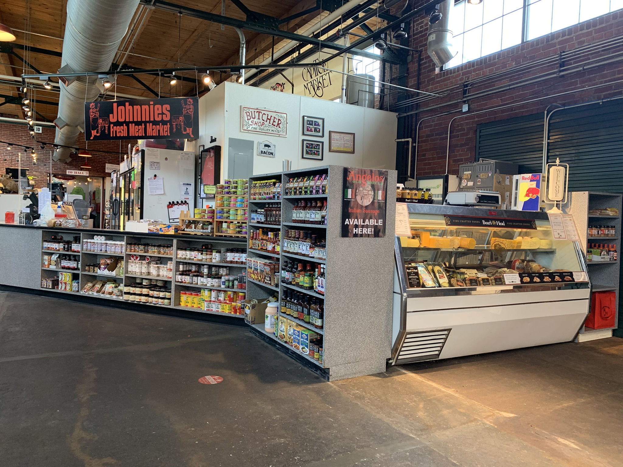 Johnnies Fresh Meat Market